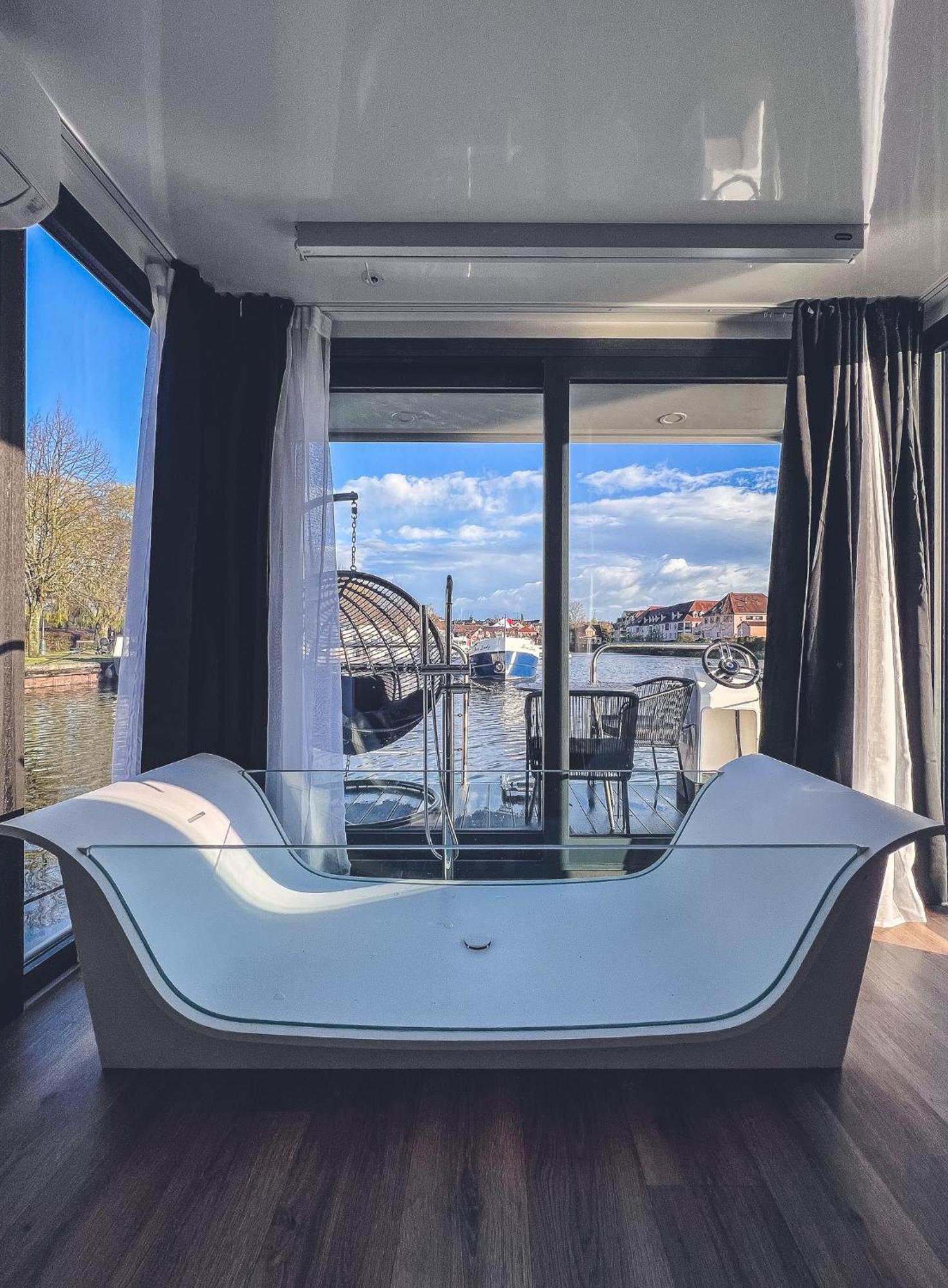 L'Escale Royale Saverne - Rhin - Strasbourg ภายนอก รูปภาพ